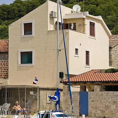 公寓 Sea View In Prvic Luka, 46m², Terrace *