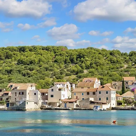 公寓 Sea View In Prvic Luka, 46m², Terrace Prvić Luka