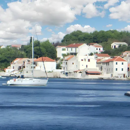 Sea View In Prvic Luka, 46m², Terrace * Prvić Luka